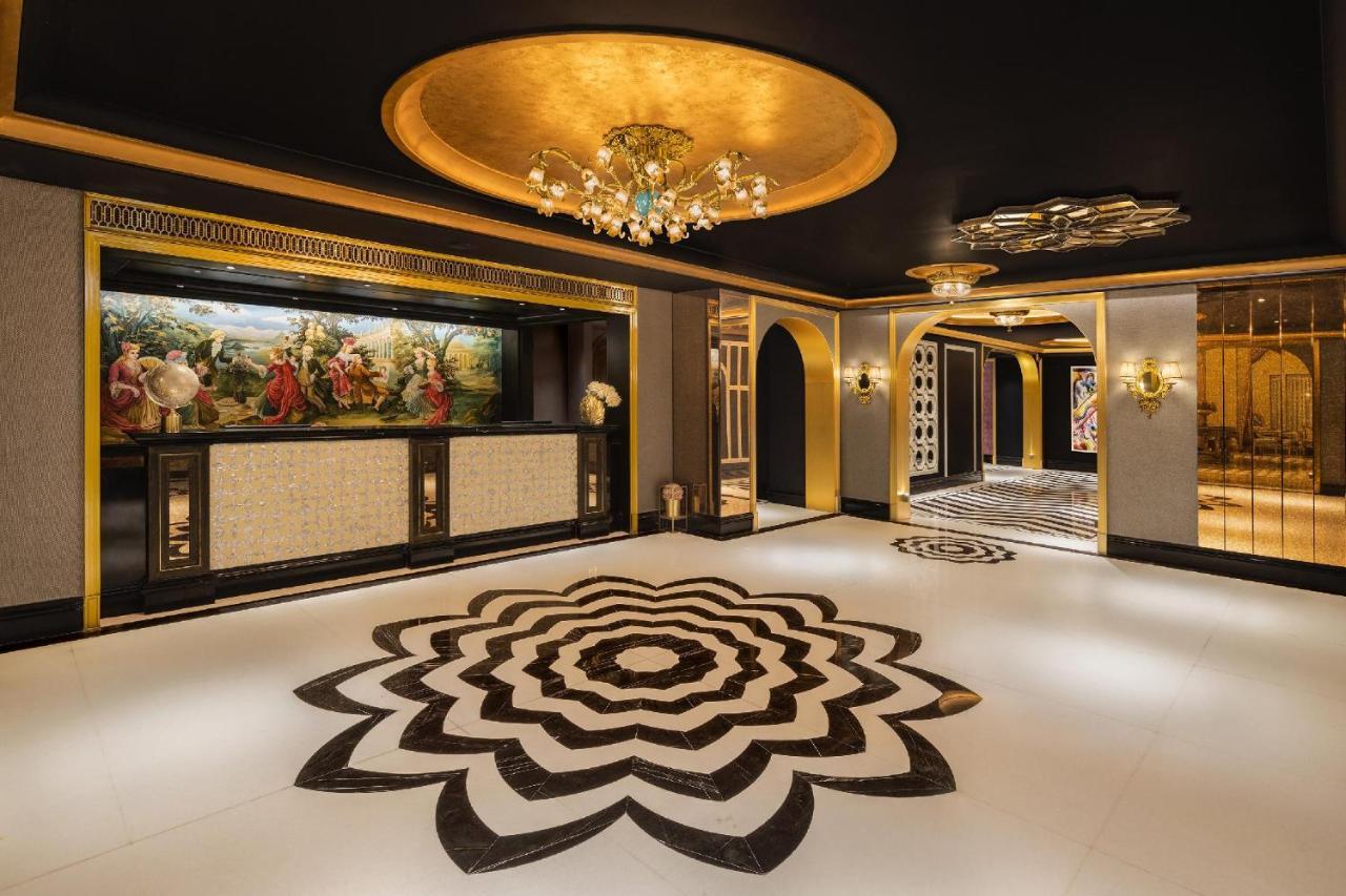 Hotel Hillock Ahmedabad Esterno foto